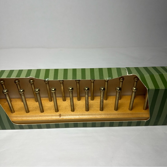 Triangle Inc. tie and belt rack - new in the box - Picture 6 of 8